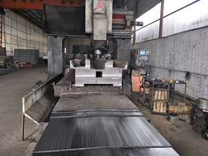 數(shù)控龍門銑加工機(jī)床床身